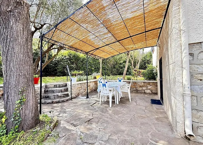 Jardin & Terrasse Ombragee - T2 Cozy Et Paisible