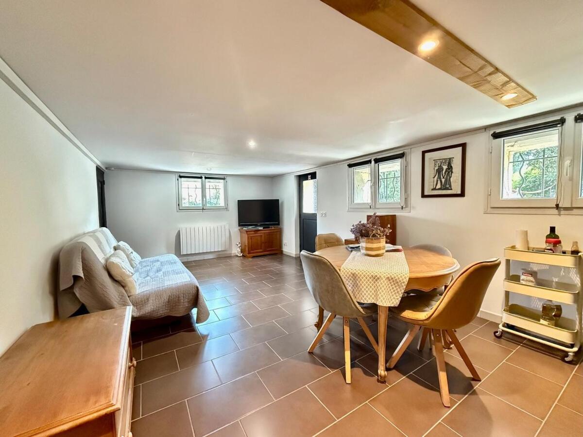 Apartment Jardin & Terrasse Ombragee - T2 Cozy Et Paisible