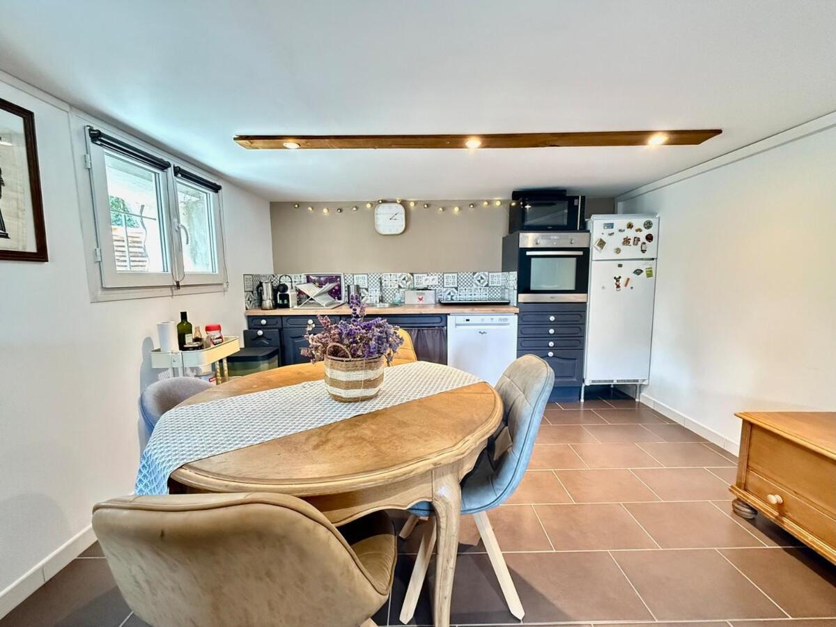 Apartment Jardin & Terrasse Ombragee - T2 Cozy Et Paisible *